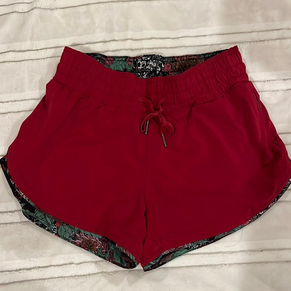 Red Shorts Lulolemon Athletica 2